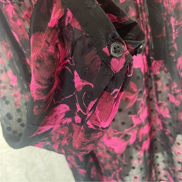 Torrid Chiffon Clip Dot Button-Front Blouse Plus Size 1x business casual - Picture 5 of 11
